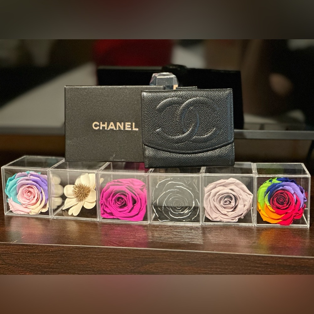 Chanel Timeless Compact Black Caviar Wallet- EUC